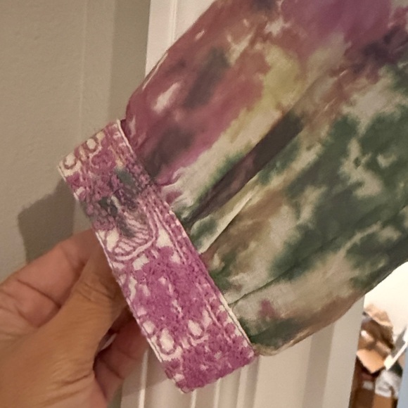 Vibrant Multicolor Button Down Shirt - Picture 3 of 6